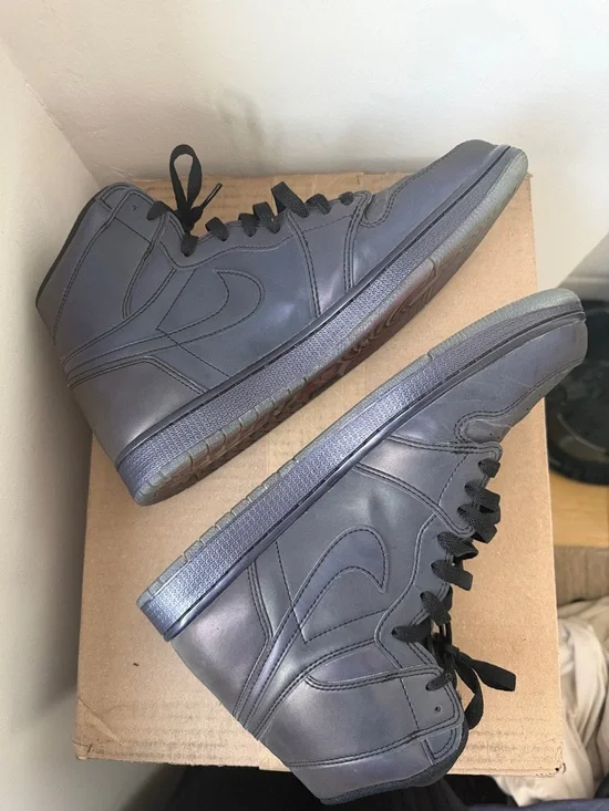 Jordan 1 Retro High Zoom Fearless - Picture 4 of 6